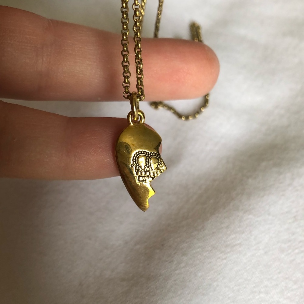 Juicy Couture Half Heart Gold Necklace